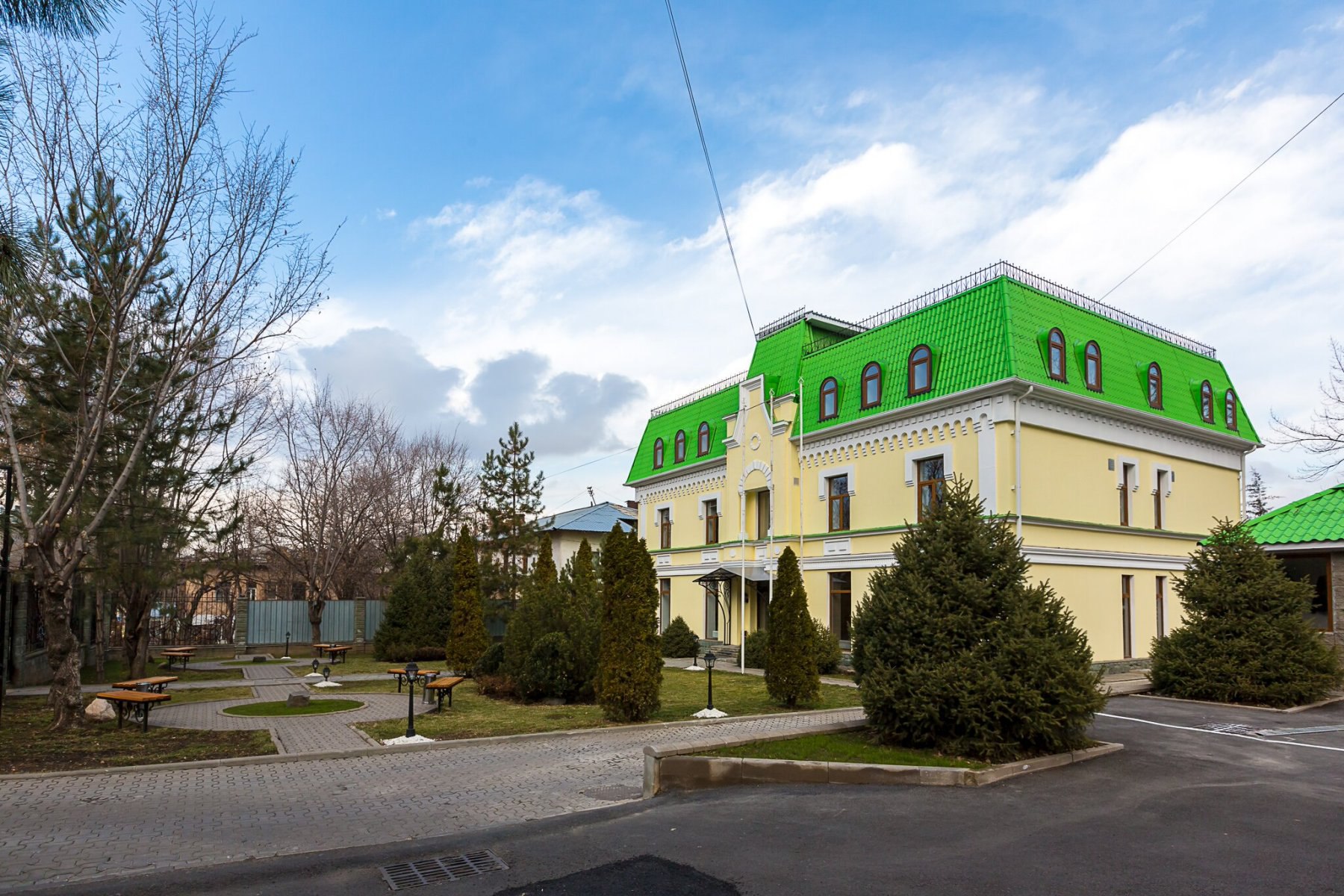 Алмата, улица Маркова 36